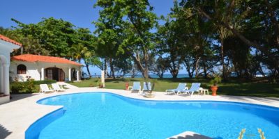 Encuentro beach villa rental