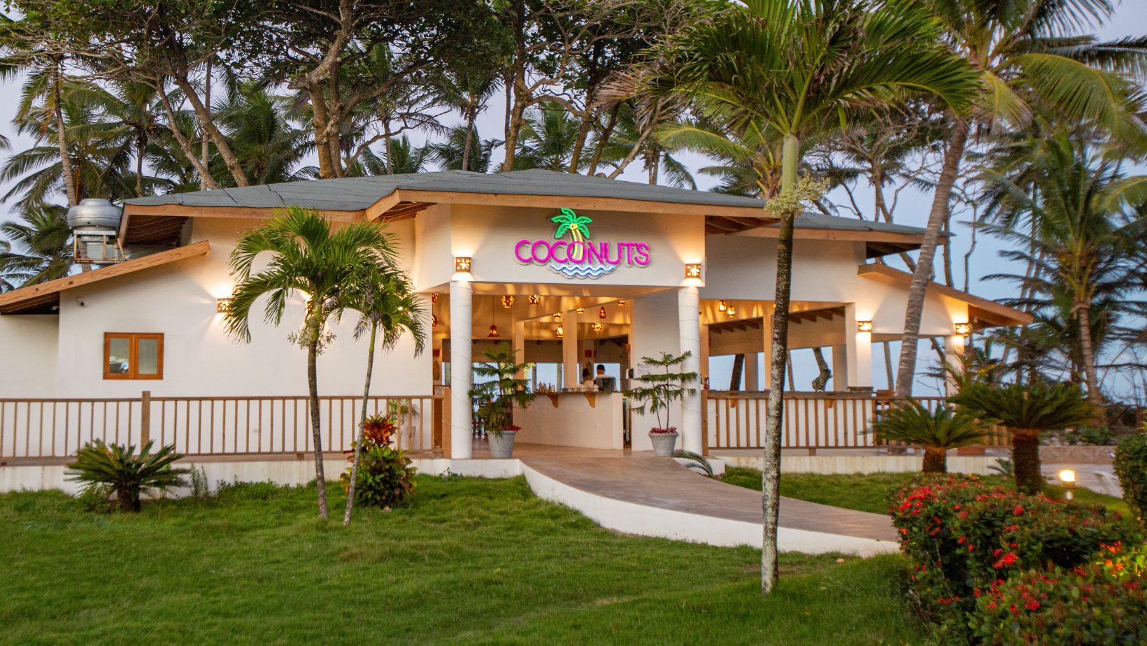 Coconuts Restaurant Hideaway Beach Cabarete Dominican Republic